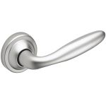 POIGNEE DE PORTE OPERA SUR ROSACE FINITION CHROME VELOURS VACHETTE