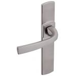 POIGNEE DE PORTE GRANDE PLAQUE MUZE FINITION PLATINE VACHETTE ASSA ABLOY